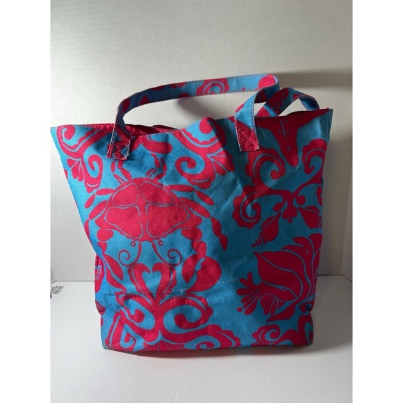 Lily Pulitzer by Estée Lauder Stylish Blue and Red Tote Bag - Picture 2 of 9